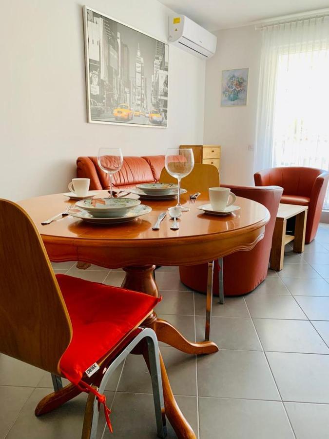 Apartment Alexandra Premantura Luaran gambar